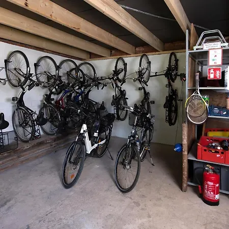 De Kanalkieker Apartmenthaus Meier 게스트하우스 3*